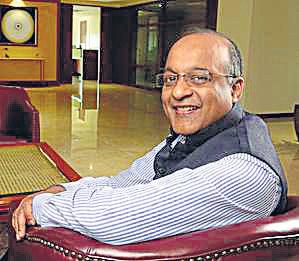 HDFC Bank chief moves SC challenging FIR