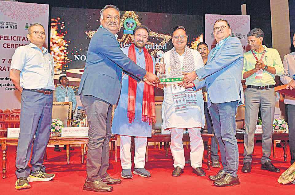 Need to reshape mining as a constructive activity: Minister