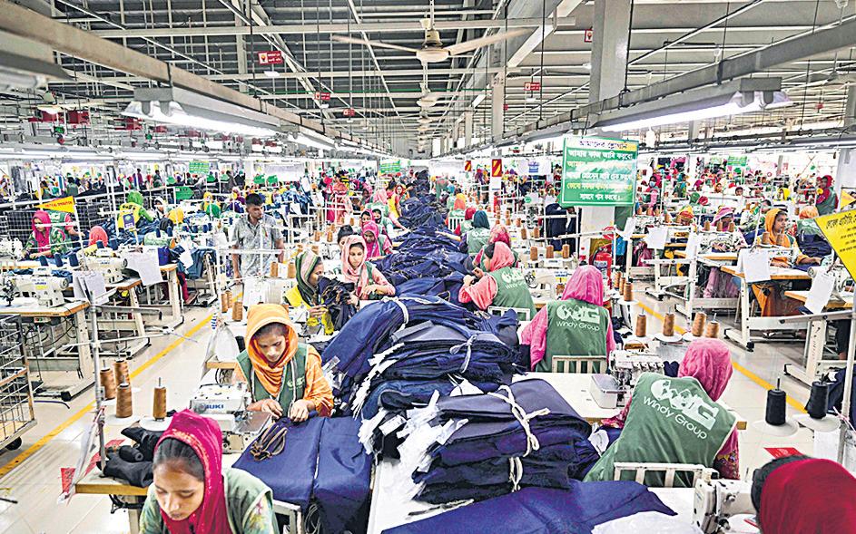 Textile producer B'desh seeks deal after 35% US tariff