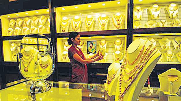Small-town gold buyers fuel jewellers' hopes