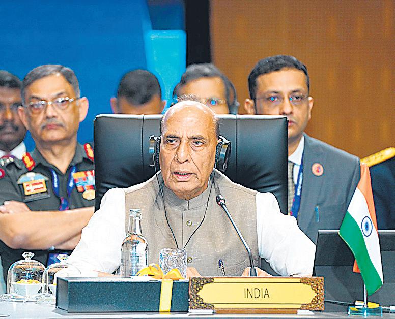 At ASEAN, Rajnath backs inclusive, free Indo-Pacific
