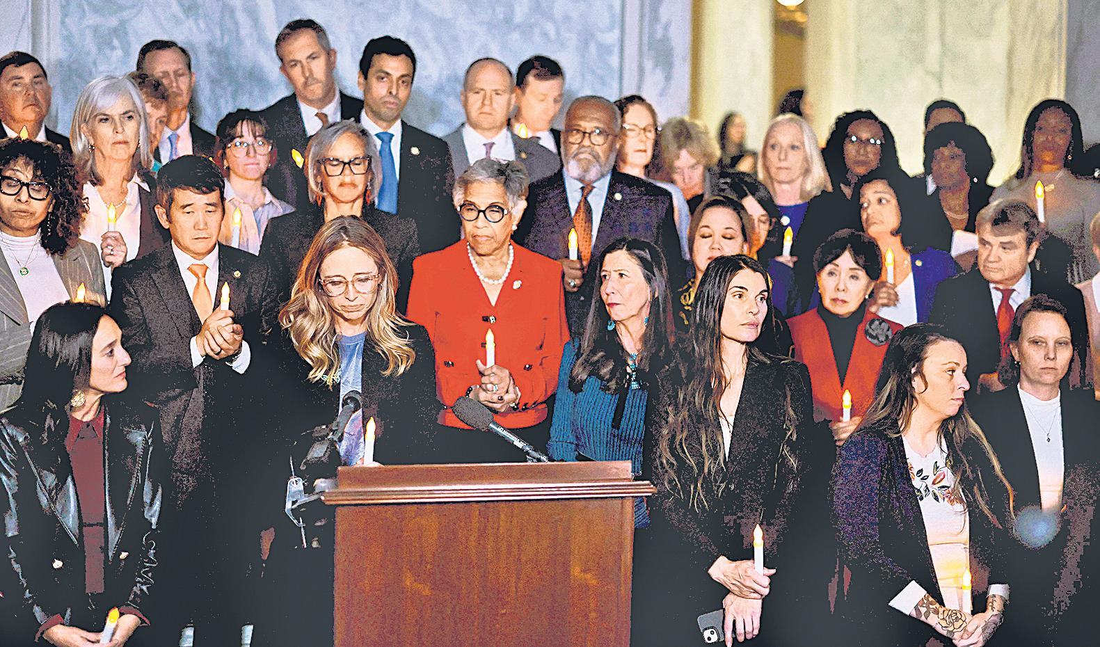 US Congress approves release of Epstein files