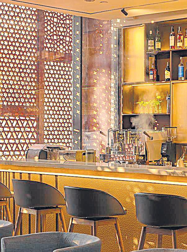 Modern, Indian, refit