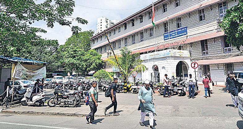 SP MLA objects to Urdu Sahitya Academy being evicted in its 50th year
