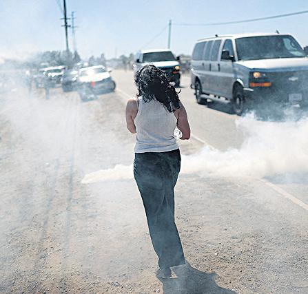 Judge orders Trump admin halt immigration raids in California