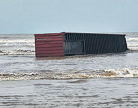 Mysterious container washes ashore in Vasai, raising security concerns