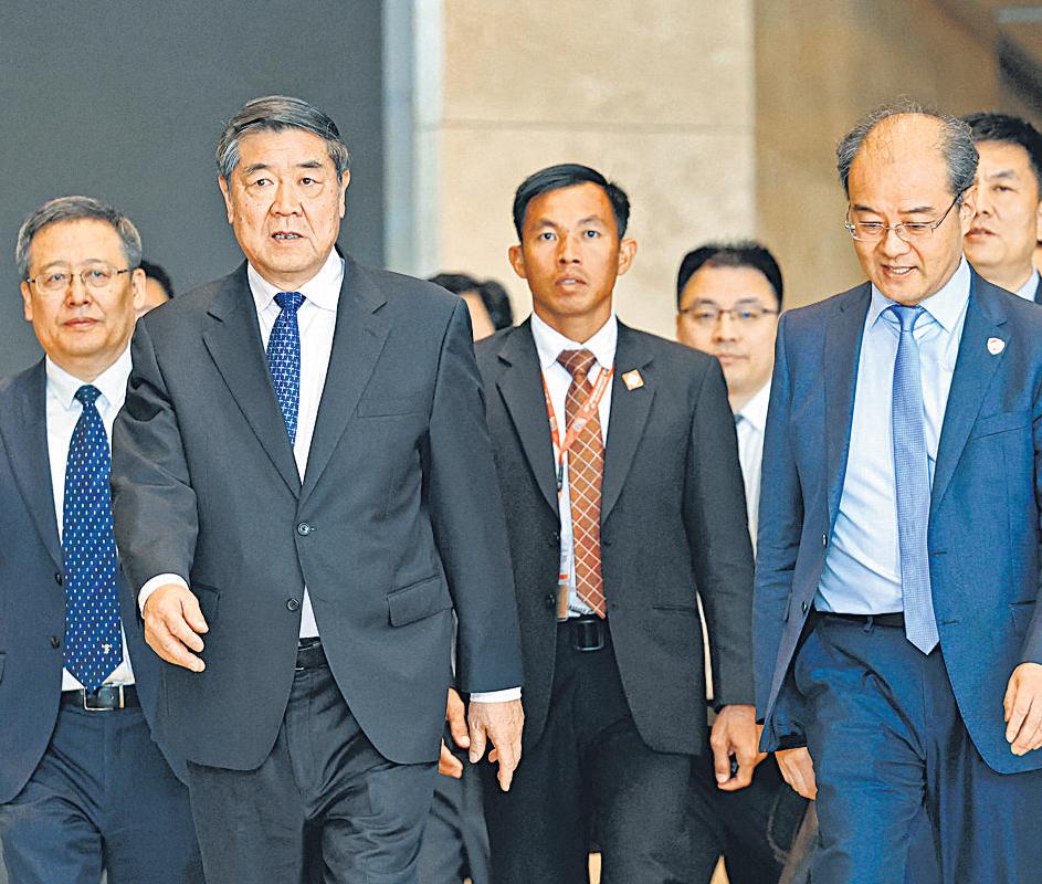 US-China talks sketch out rare earths, tariff pause for Trump, Xi to consider