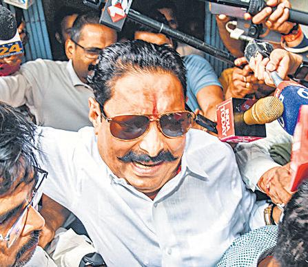 JD(U)'s Anant Singh among 3 arrested for Mokama poll murder