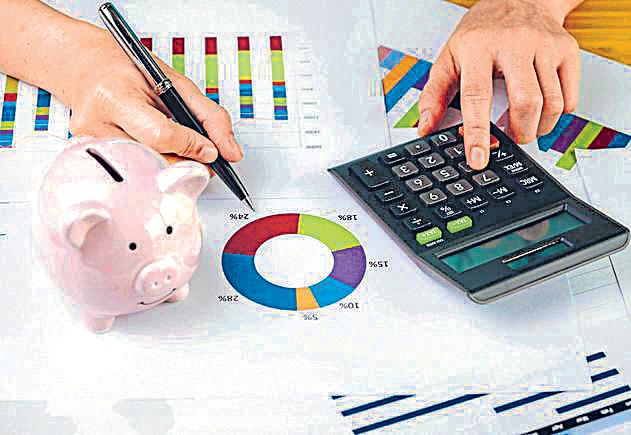Fiscal deficit widens on higher capex, lower tax