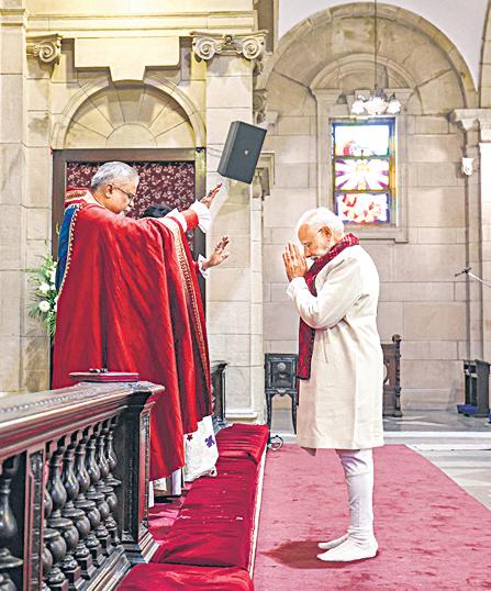 Modi attends X’mas service, Oppn flags attacks on minorities