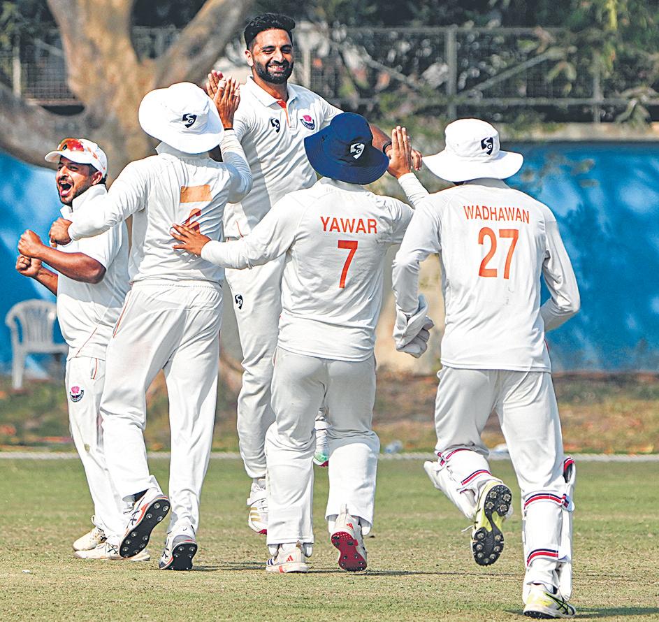 Nabi neutralises Shami's 8/90 as J&K sniff victory