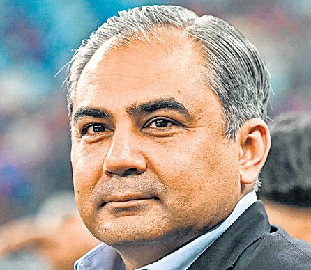 No apology, ACC chief Naqvi says India can collect trophy from him