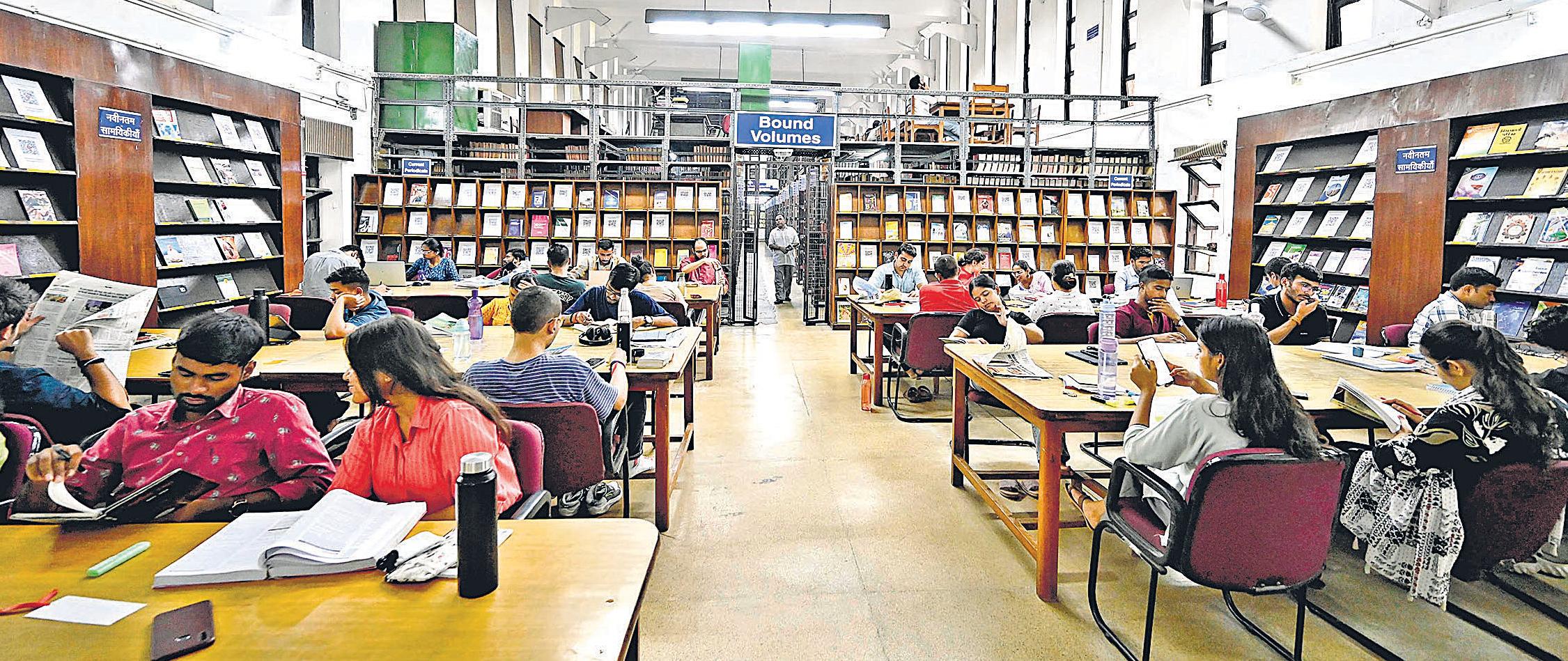 From Mughal era farmans to digital chips: DU library set for new chapter