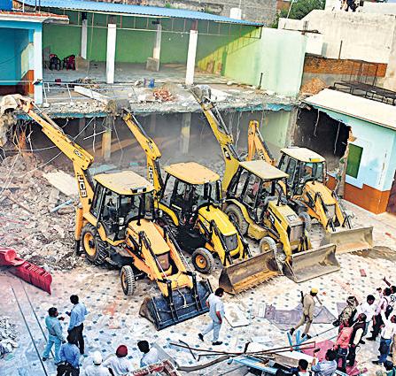 Another aide of Bareilly clashes accused held, kin fined over 'power theft'