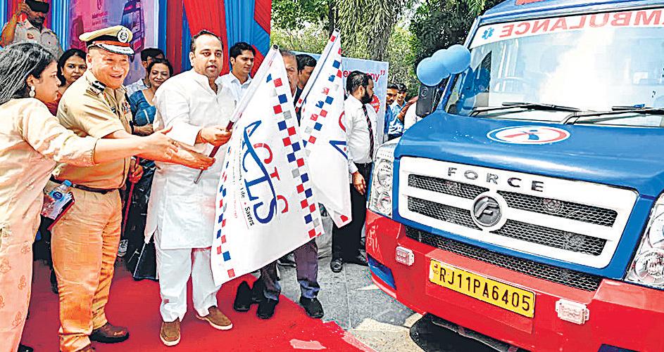 Kumar flags off free ambulances, work on new caller system 'is on'