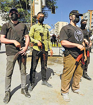Hamas deploys police officers to reassert control in Gaza City