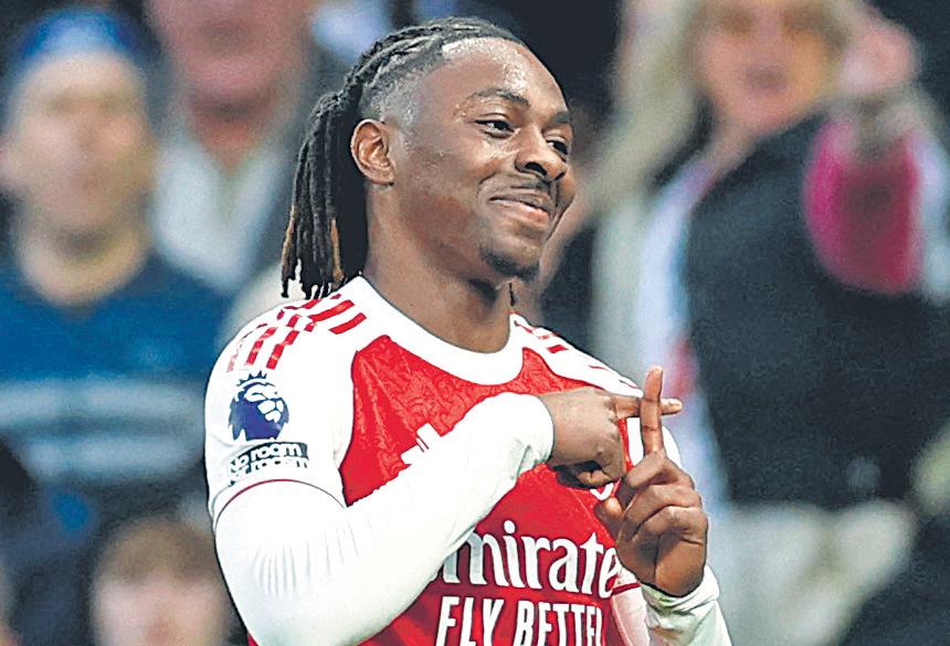 Eze hurts Tottenham again, reignites Arsenal's title hopes