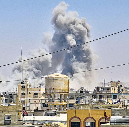 40 PALESTINIANS KILLED IN GAZA AS NETANYAHU AND TRUMP DISCUSS CEASEFIRE DEAL
