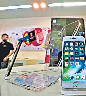 Apple hits 28% value share in Indian smartphone mkt