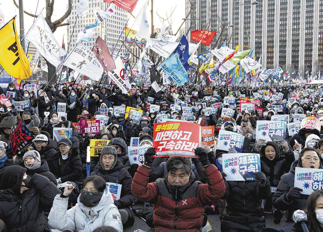 S. Koreans Stage Rival Protests as Embattled Yoon Digs His Heels In