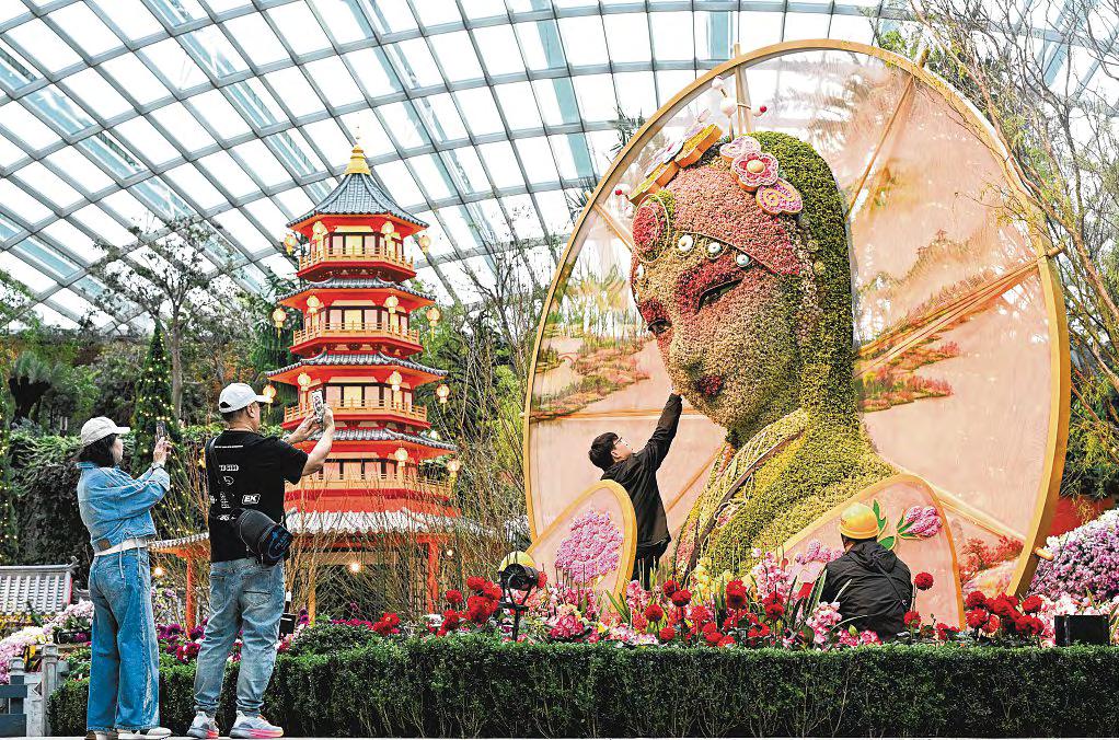 LIGHTS, LANTERNS AND LEGENDARY SPIRIT