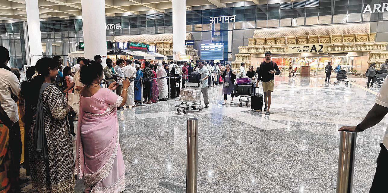 Singapore Parata and Merlion: Much fondness for the Republic in Trichy
