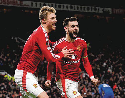 Fernandes eyes Europa League after United win