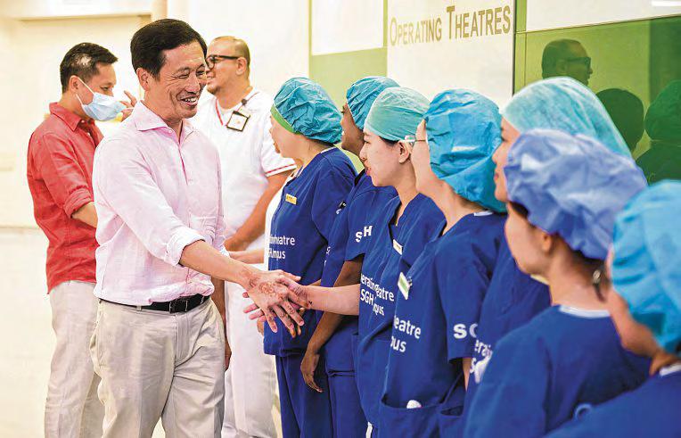 Higher wages for 37,000 public healthcare workers from mid-2025