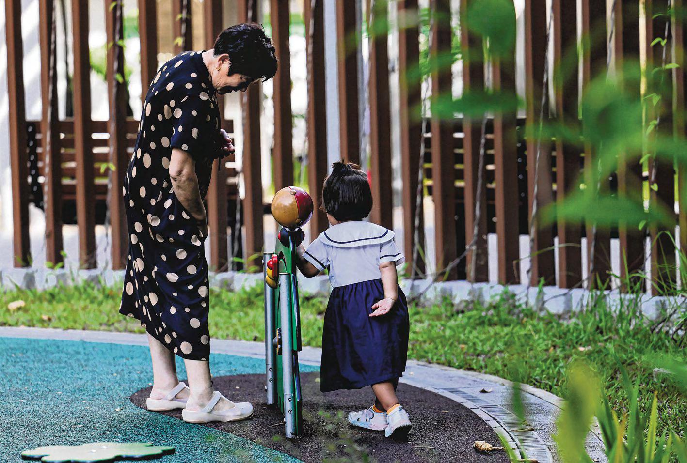 Grandparents have a role to play, too, in children's screen time