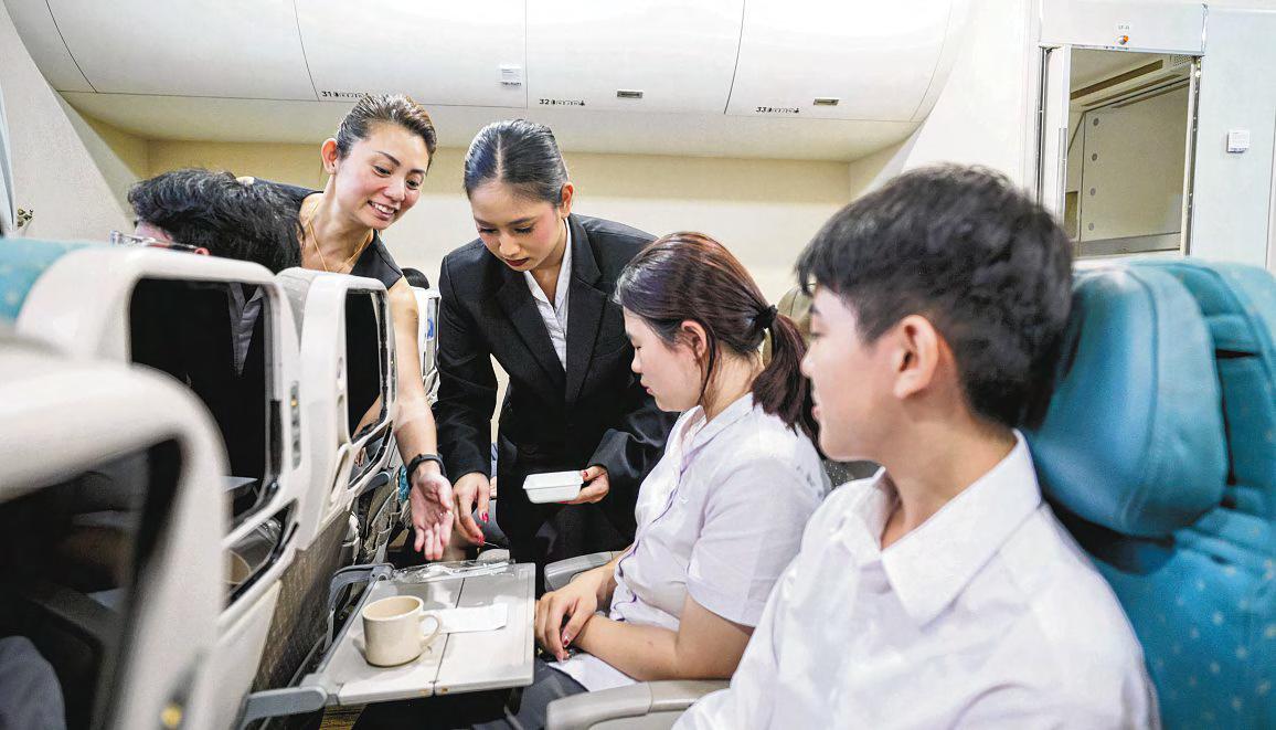 New ITE Course Allows Cabin Crew To Pursue Diploma While Flying