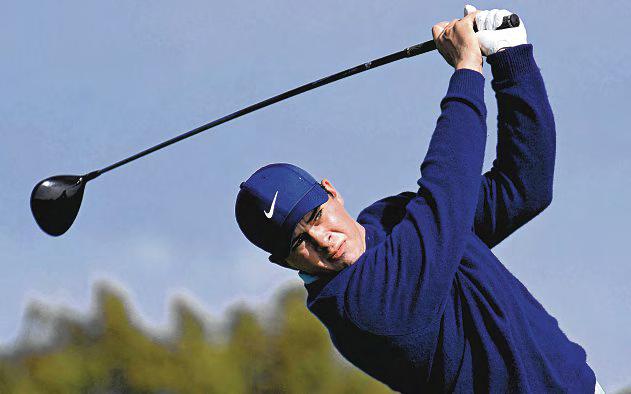 Thompson 'sticks to process' to grab one-shot Genesis lead