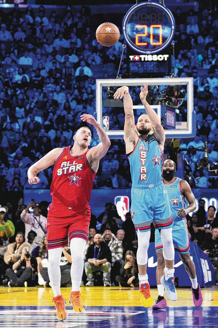Red-Hot Curry Has 'A Lot Of Fun'