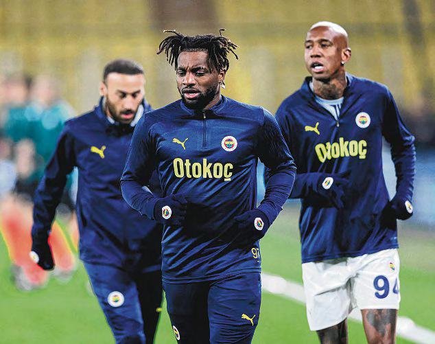 Mourinho wary of Anderlecht despite Fenerbahce's 3-0 lead