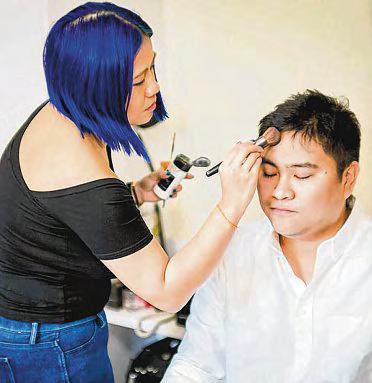 Glow Bros Men's grooming market booms