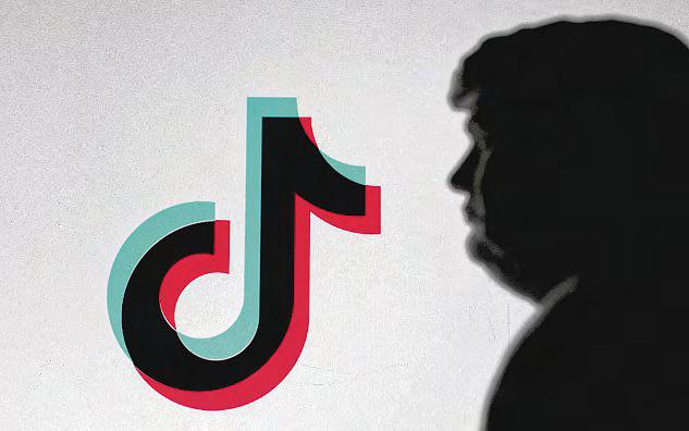Trump Says Four Bidders in Play for TikTok Deal