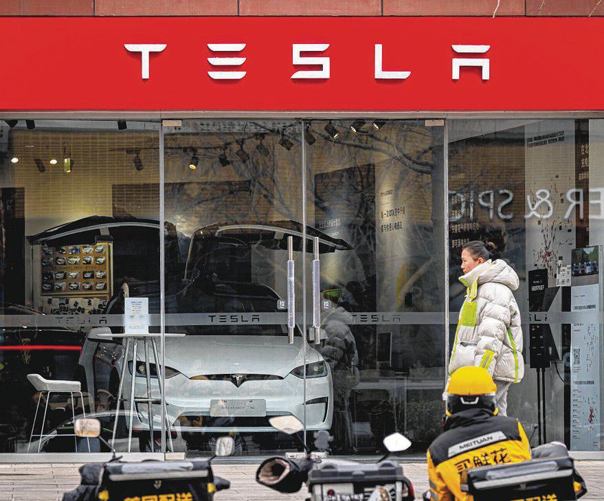 Tesla Is Flailing in China and the Rapid Rise of BYD Is to Blame