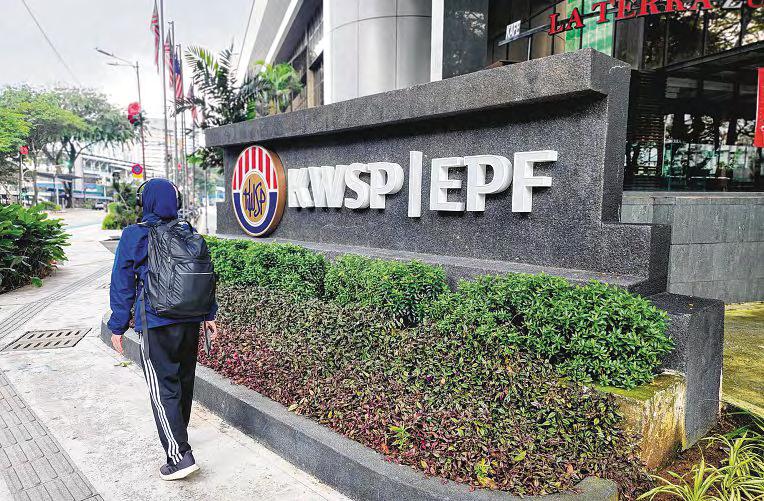 Malaysia's New Foreign Worker EPF Rule Expected to Boost Pension Fund