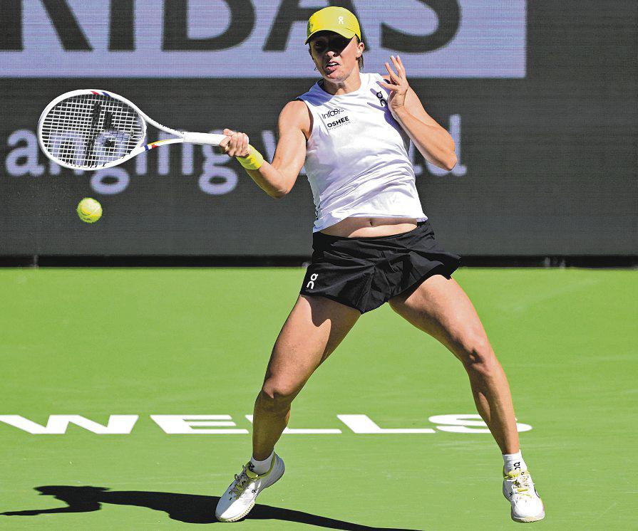 Swiatek with another quick, commanding win