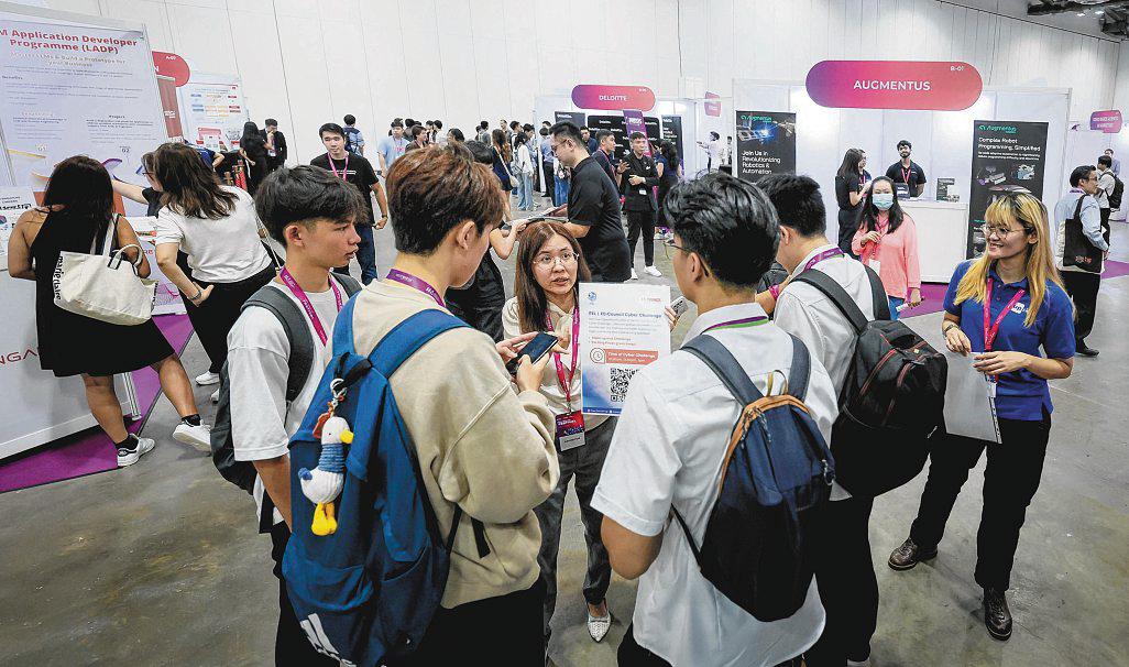 Tech Roles in Demand as Non-Tech Firms Deepen Digitalisation
