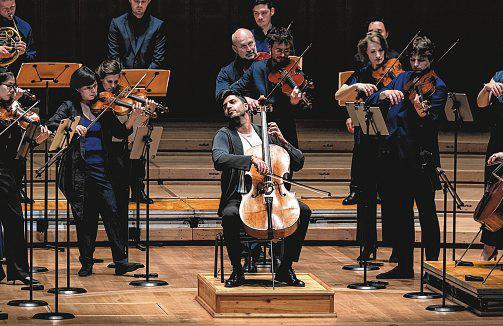 Cellist Kian Soltani evenly matches orchestra in cello concerto