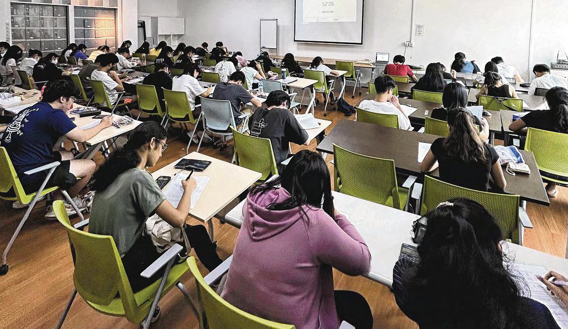 Govt pushes for change, but shadow education system stands in the way