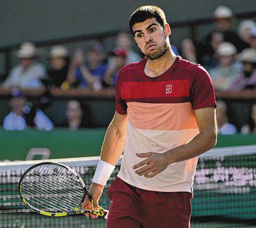 Alcaraz rues 'worst set of career' in Indian Wells defeat
