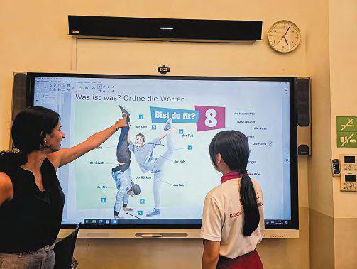 More Students Pick Up French, German Under Flexible Language Programme