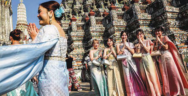 Visa-free stay in Thailand to be halved