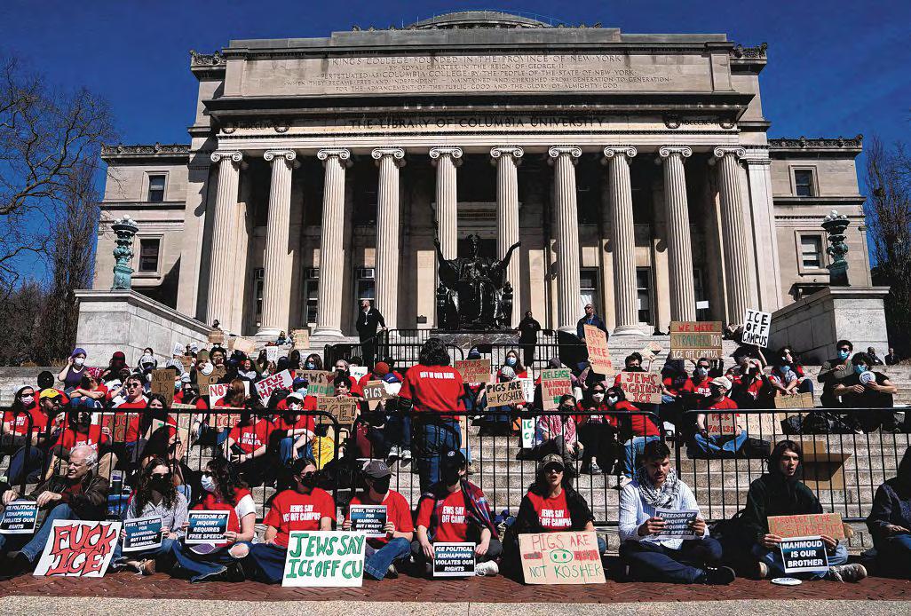 Columbia University Agrees to Some Trump Demands in Bid to Regain Funding