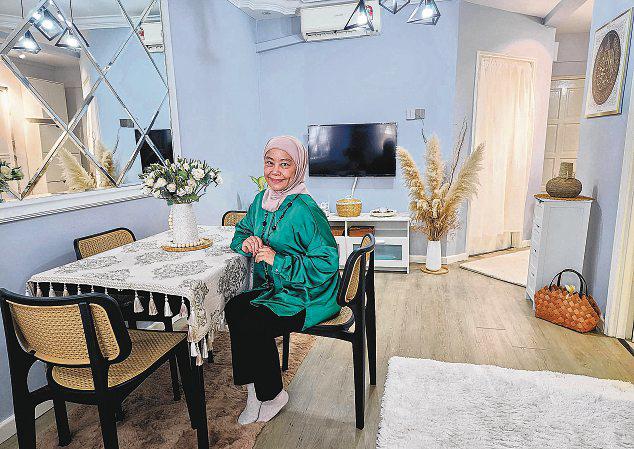 Malaysian Influencers Jazz Up Modest Homes For Clicks And Cash