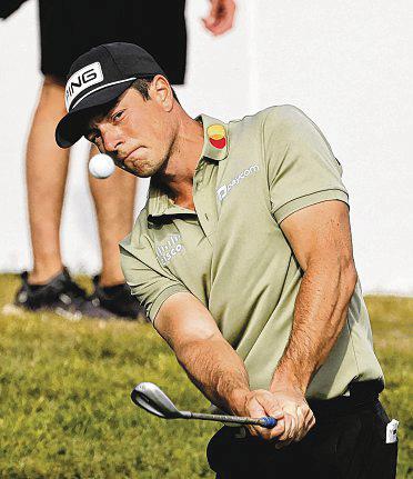 Hovland regains belief with Valspar victory