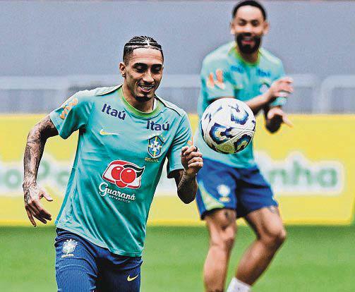 Scaloni Downplays 'Harsh Words' From Raphinha