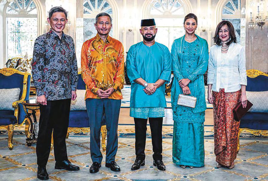 Singapore Ministers Visit Johor Royal Family on Hari Raya, Reaffirm Strong Ties