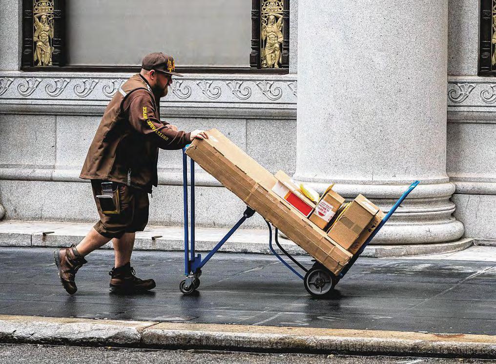 Strong US jobs growth but tariff chaos looms